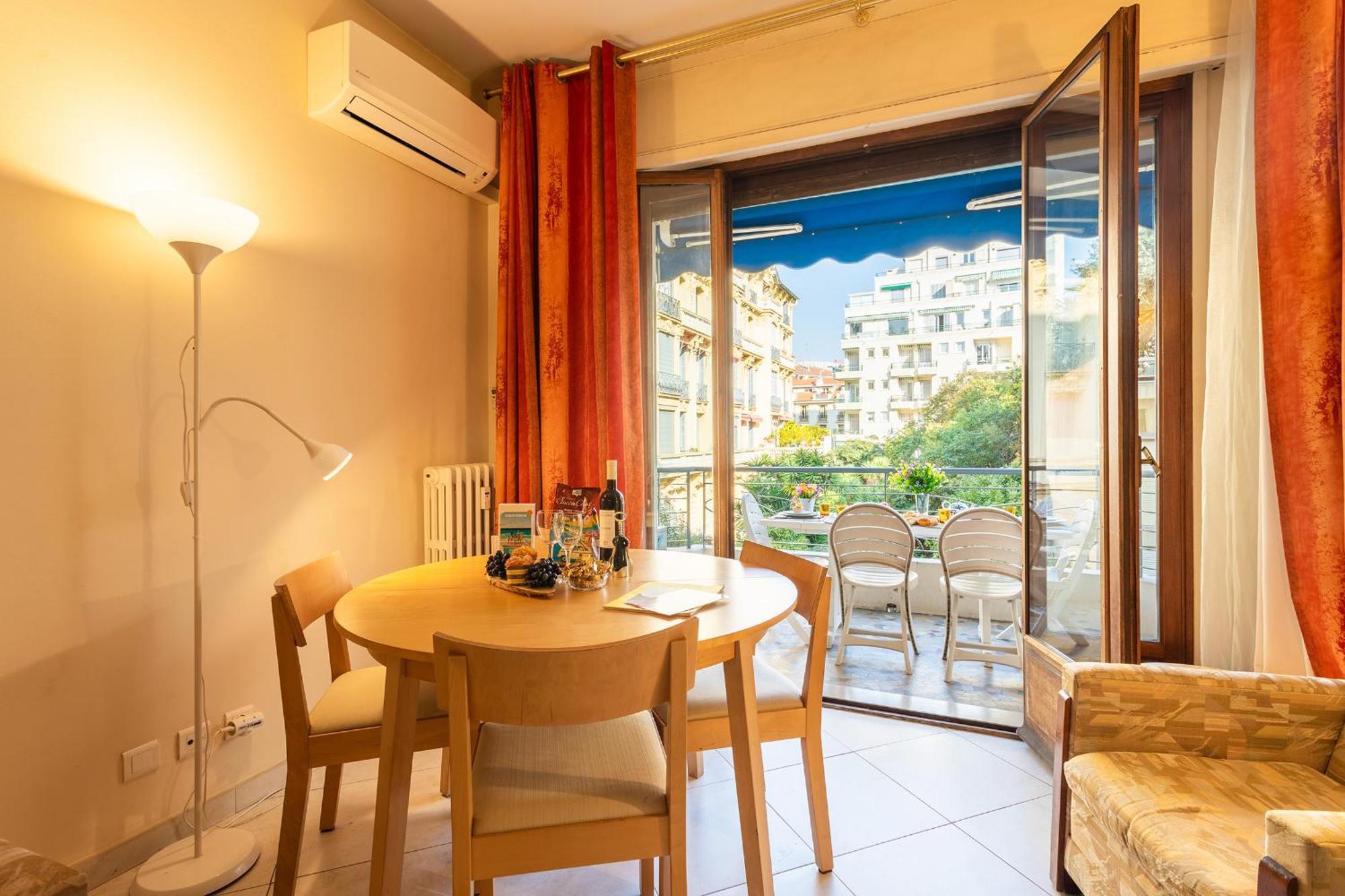 Le France-Massenet Ap3015 By Riviera Holiday Homes Nice Luaran gambar